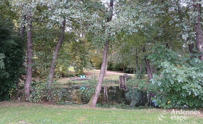 Ruime vakantiewoning in Charleville voor 15 personen met 7 slaapkamers, sauna, houtkachel en priv�terras aan het water