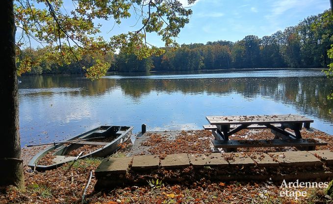 Ruime vakantiewoning in Charleville voor 15 personen met 7 slaapkamers, sauna, houtkachel en priv�terras aan het water