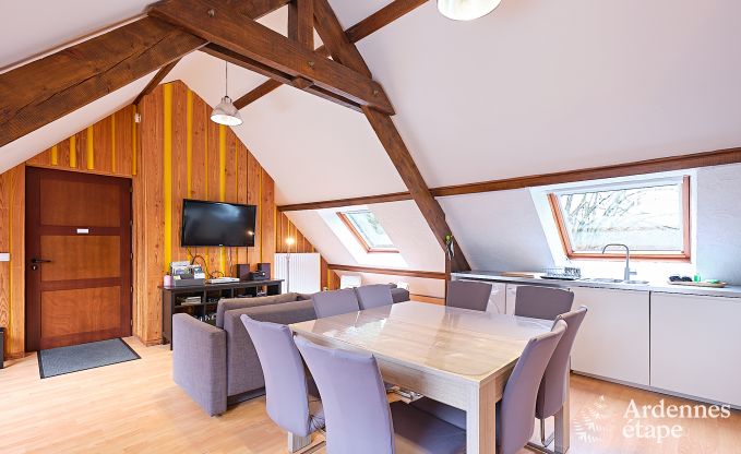 Ruime vakantiewoning in Charleville voor 15 personen met 7 slaapkamers, sauna, houtkachel en priv�terras aan het water