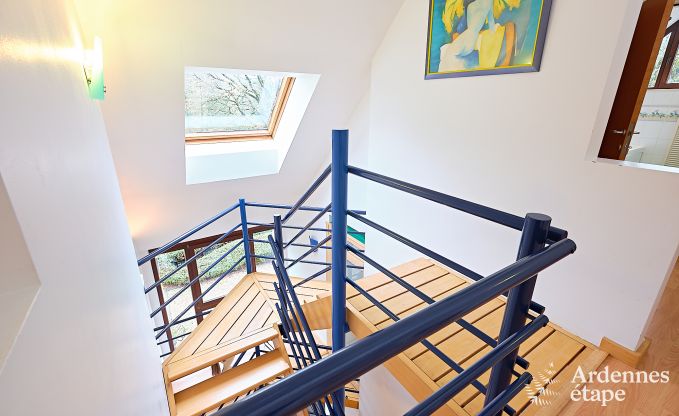 Ruime vakantiewoning in Charleville voor 15 personen met 7 slaapkamers, sauna, houtkachel en priv�terras aan het water