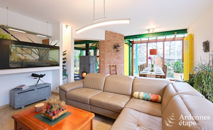 Ruime vakantiewoning in Charleville voor 15 personen met 7 slaapkamers, sauna, houtkachel en priv�terras aan het water