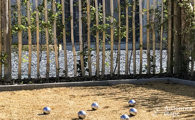 Vakantiehuis in Chassepierre voor 50 personen in de Ardennen