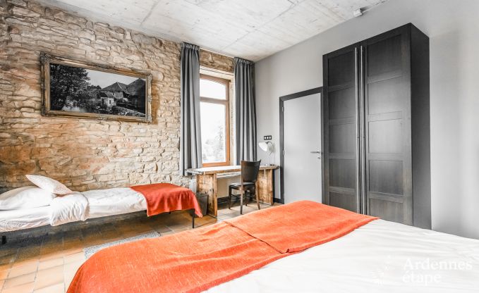 Vakantiehuis in Chassepierre voor 50 personen in de Ardennen