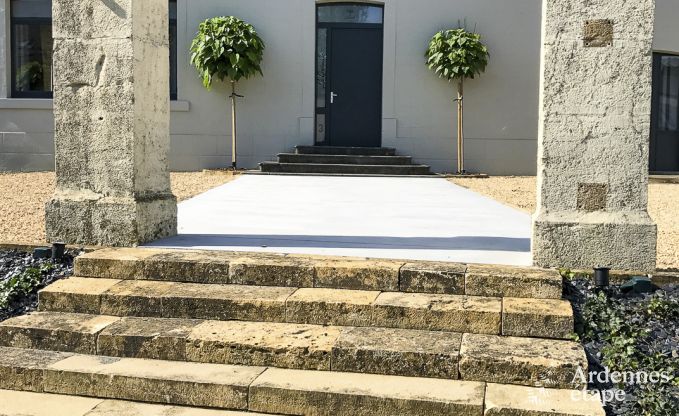 Vakantiehuis in Chassepierre voor 50 personen in de Ardennen