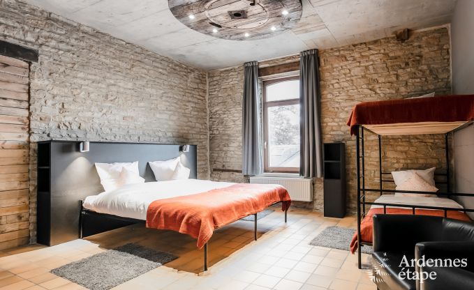 Vakantiehuis in Chassepierre voor 50 personen in de Ardennen