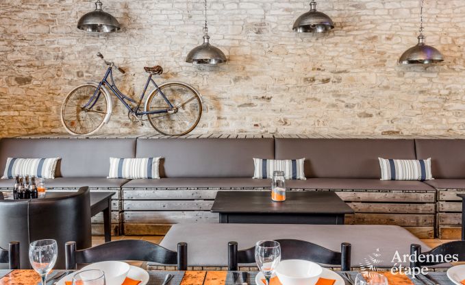 Vakantiehuis in Chassepierre voor 50 personen in de Ardennen