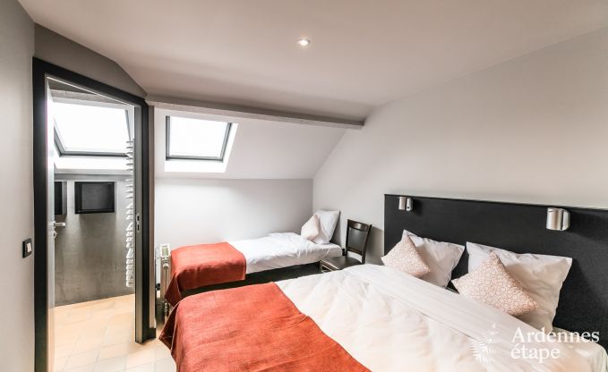 Vakantiehuis in Chassepierre voor 50 personen in de Ardennen