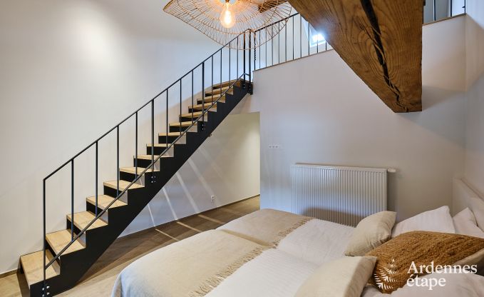 Ruime loft voor 24 personen in Chaudfontaine met10 slaapkamers, wellness met sauna en jacuzzi en privterras