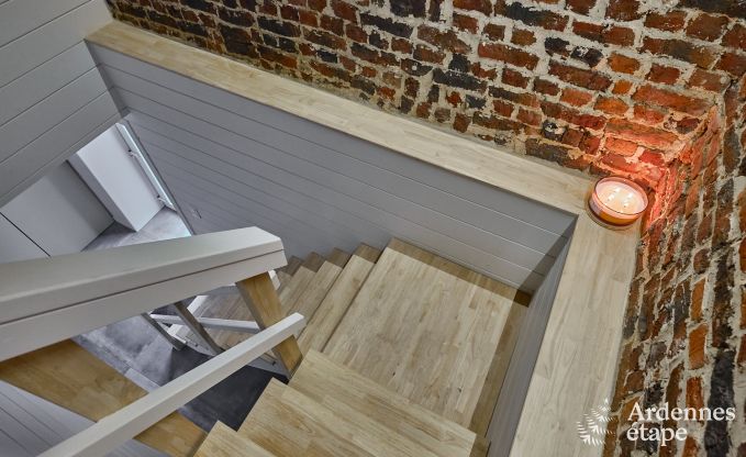 Charmant vakantiehuis voor 5 personen in Chimay: ligt aan een rivier, met terras en uitzicht, pelletkachel