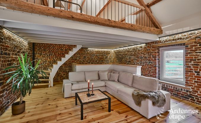 Charmant vakantiehuis voor 5 personen in Chimay: ligt aan een rivier, met terras en uitzicht, pelletkachel