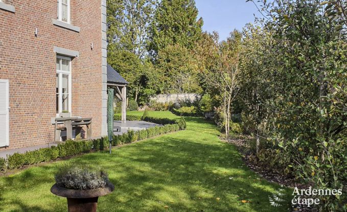 Charmante vakantiewoning in Chimay voor 12 personen met sauna, speelkamer en priv�tuin