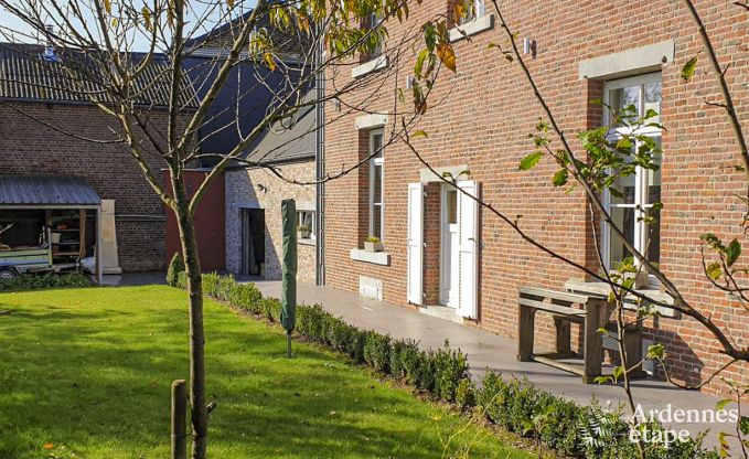 Charmante vakantiewoning in Chimay voor 12 personen met sauna, speelkamer en priv�tuin