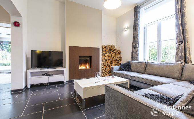 Charmante vakantiewoning in Chimay voor 12 personen met sauna, speelkamer en priv�tuin