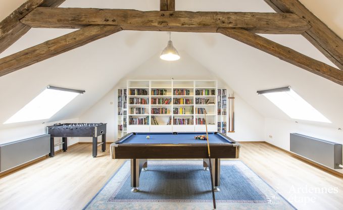 Charmante vakantiewoning in Chimay voor 12 personen met sauna, speelkamer en priv�tuin