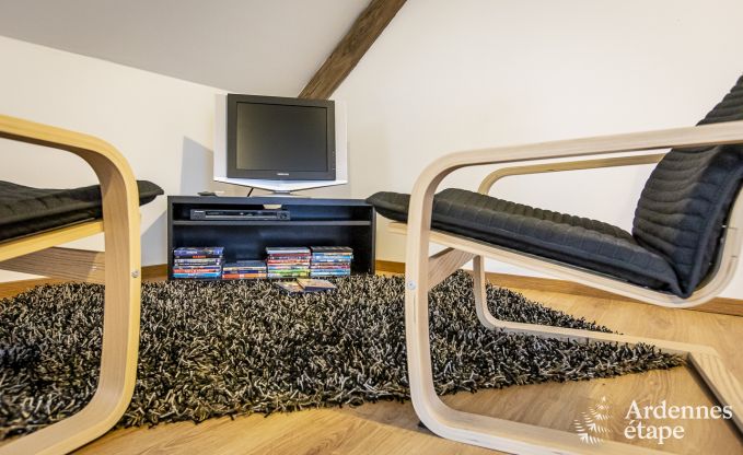 Charmante vakantiewoning in Chimay voor 12 personen met sauna, speelkamer en priv�tuin