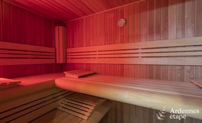 Charmante vakantiewoning in Chimay voor 12 personen met sauna, speelkamer en priv�tuin