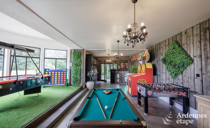 Luxueus kasteel in Chiny voor 32 personen in de Ardennen