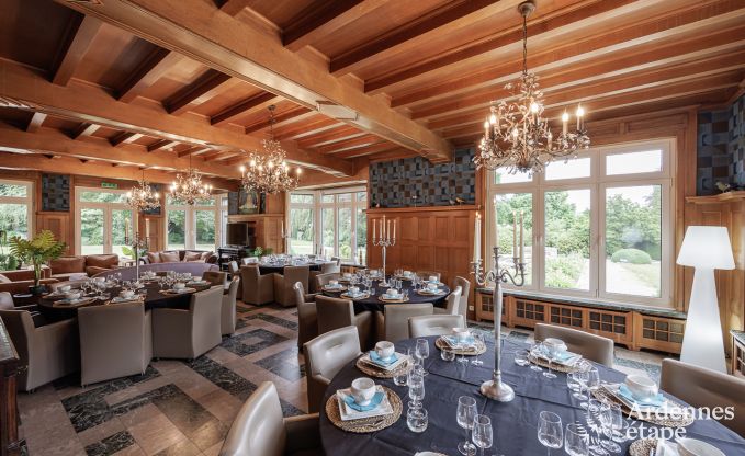 Luxueus kasteel in Chiny voor 32 personen in de Ardennen