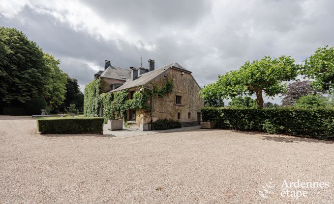Luxueus kasteel in Chiny voor 32 personen in de Ardennen