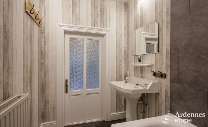 Luxueus kasteel in Chiny voor 32 personen in de Ardennen