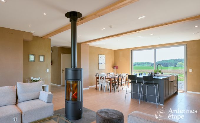 Comfortabele ecochalet voor 10 personen in Ciney met sauna en priv�tuin
