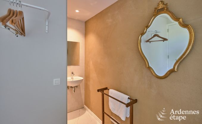 Comfortabele ecochalet voor 10 personen in Ciney met sauna en priv�tuin