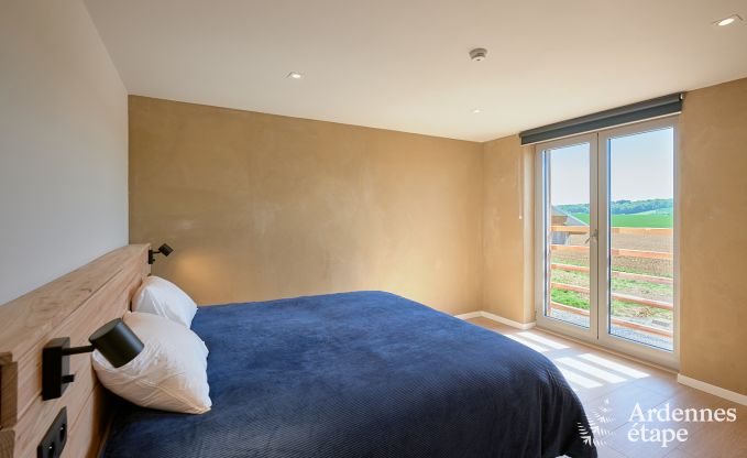 Comfortabele ecochalet voor 10 personen in Ciney met sauna en priv�tuin