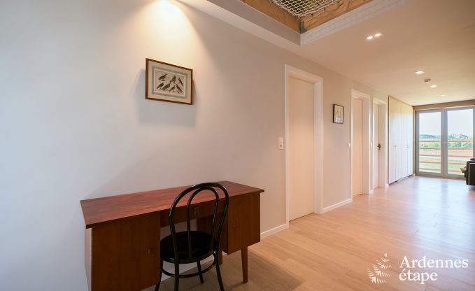 Comfortabele ecochalet voor 10 personen in Ciney met sauna en priv�tuin