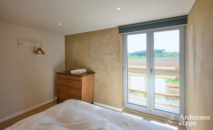 Comfortabele ecochalet voor 10 personen in Ciney met sauna en priv�tuin