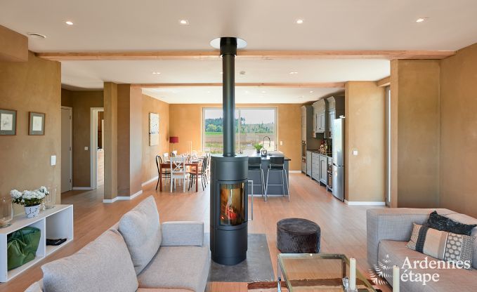 Comfortabele ecochalet voor 10 personen in Ciney met sauna en priv�tuin