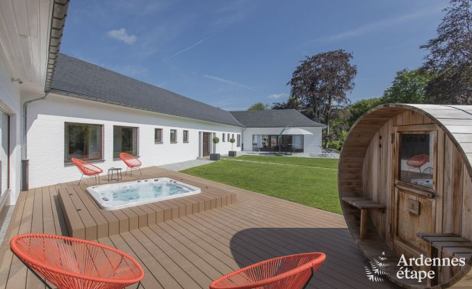 Luxe villa in Ciney voor 14 personen in de Ardennen
