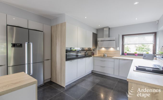 Luxe villa in Ciney voor 14 personen in de Ardennen