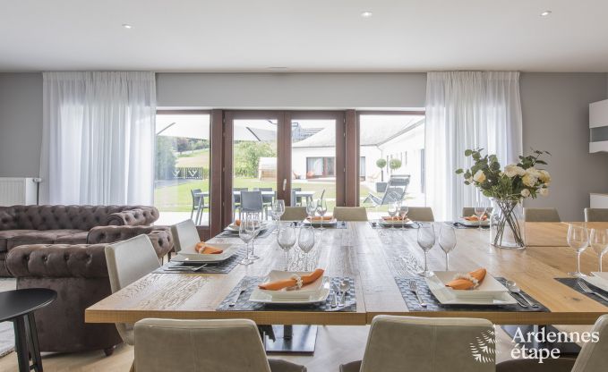Luxe villa in Ciney voor 14 personen in de Ardennen