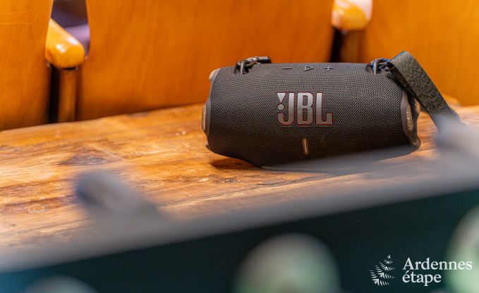 Luxe vakantiewoning in Ciney: huis voor 8 personen met binnenzwembad, sauna en priv�tuin