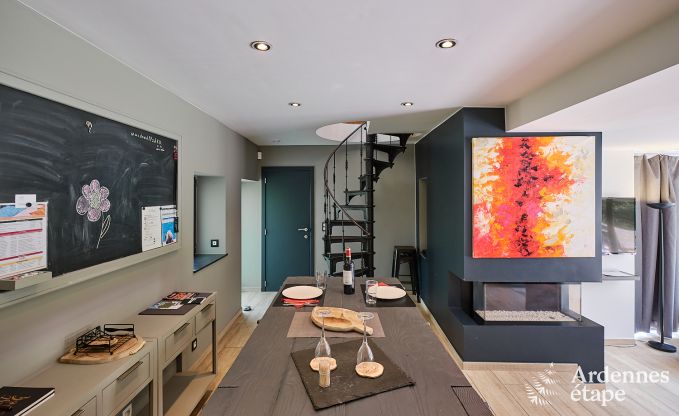 Luxueuze vakantiewoning voor 4 personen met zwembad, sauna en jacuzzi in Ciney