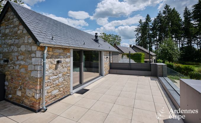 Luxueuze vakantiewoning voor 4 personen met zwembad, sauna en jacuzzi in Ciney