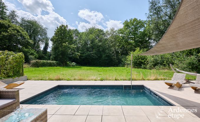 Luxueuze vakantiewoning voor 4 personen met zwembad, sauna en jacuzzi in Ciney