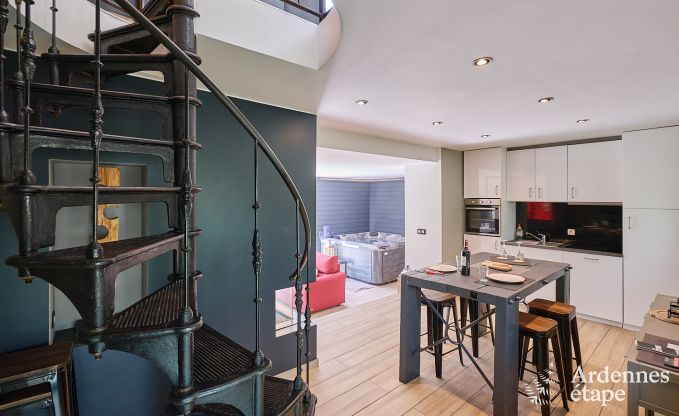 Luxueuze vakantiewoning voor 4 personen met zwembad, sauna en jacuzzi in Ciney