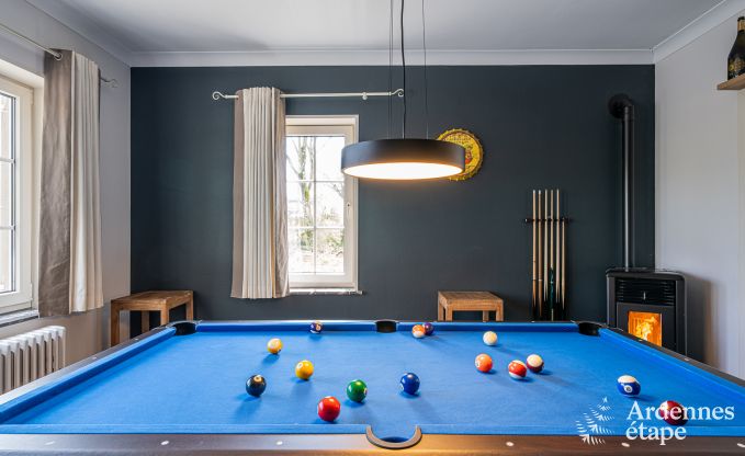Luxe vakantiewoning in Ciney: huis voor 8 personen met binnenzwembad, sauna en privtuin