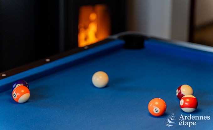 Luxe vakantiewoning in Ciney: huis voor 8 personen met binnenzwembad, sauna en privtuin