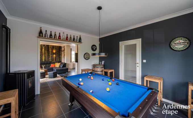 Luxe vakantiewoning in Ciney: huis voor 8 personen met binnenzwembad, sauna en priv�tuin