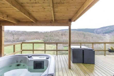 Mooi appartement voor 4 personen in Coo met uitzicht op het meer