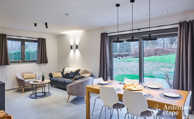 Vakantiewoning in het hart van Coo: modern comfort voor 5 personen met tuin en hond welkom