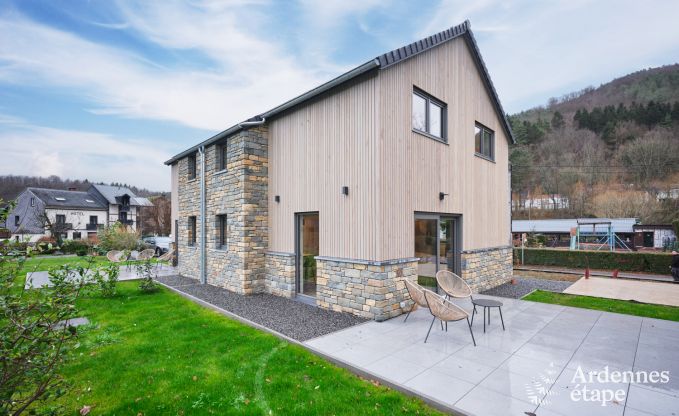 Vakantiewoning in het hart van Coo: modern comfort voor 5 personen met tuin en hond welkom