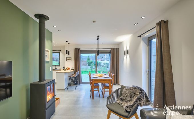 Verblijf met 20 personen in 3 vakantiehuizen op eenzelfde terrein in Coo