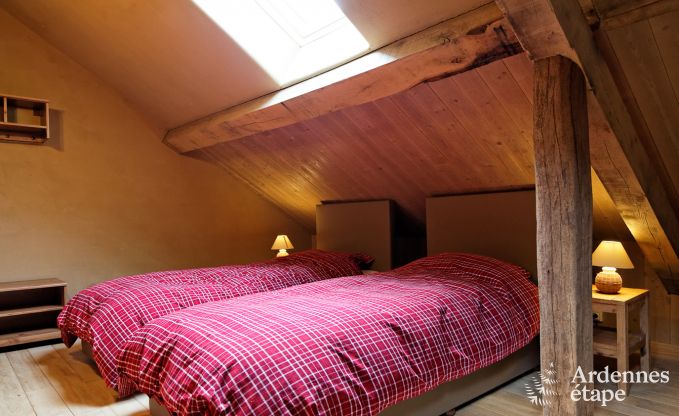 Zeer comfortabel en mooi vakantiehuis voor 9/11 personen in Daverdisse