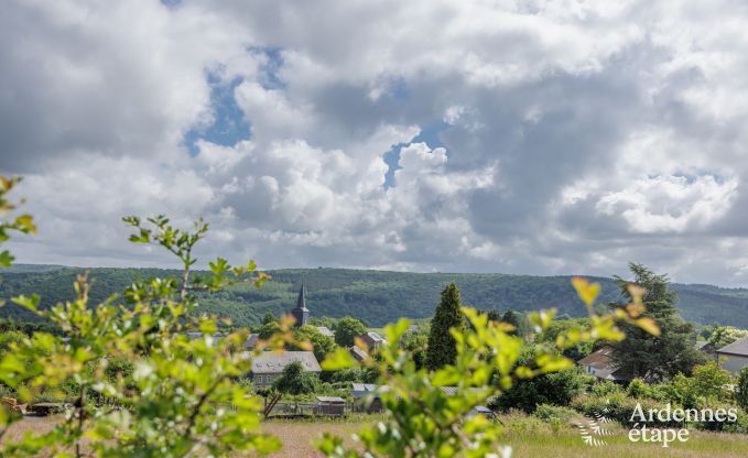Vakantiehuis in Daverdisse voor 13/14 personen in de Ardennen
