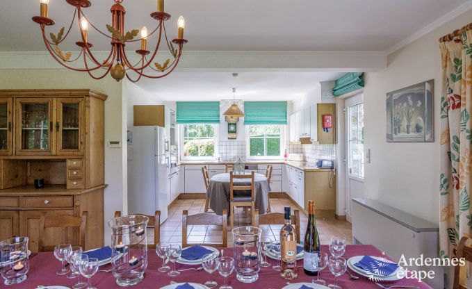 Vakantiehuis in Daverdisse voor 13/14 personen in de Ardennen