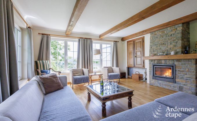 Vakantiehuis in Daverdisse voor 13/14 personen in de Ardennen