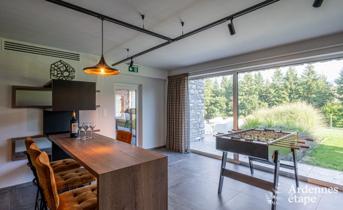 Ruime luxevilla in Daverdisse voor 22 personen met 11 slaapkamers, binnenzwembad, sauna en jacuzzi